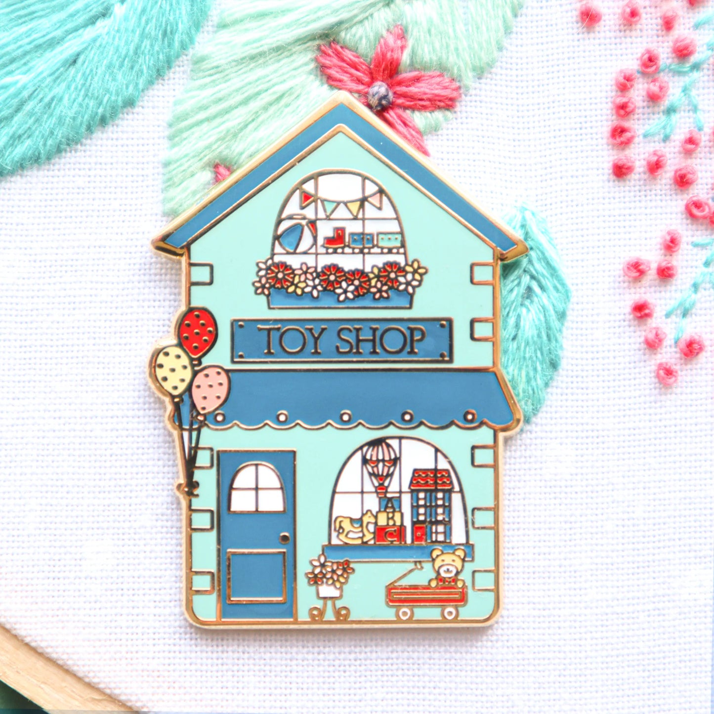Toy Shop Magnetic Needle Minder by Flamingo Toes