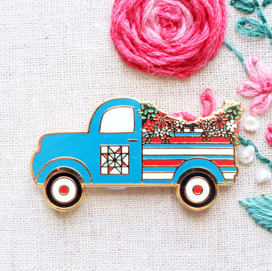 Patriotic Truck Magnetic Needle Minder by Flamingo Toes