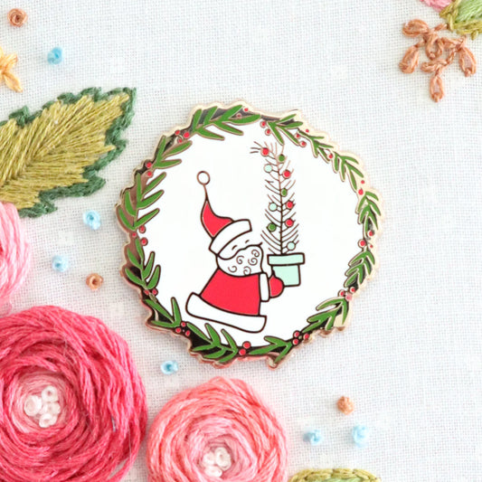 Vintage Santa Magnetic Needle Minder by Flamingo Toes
